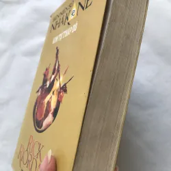 Biên Niên Sử Nhà Kane 1 - Kim Tự Tháp Đỏ 761275