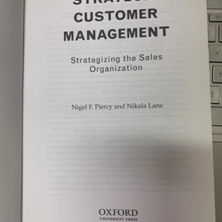 STRATEGIC CUSTOMER MANAGEMENT - PIERCY & LANE 531835