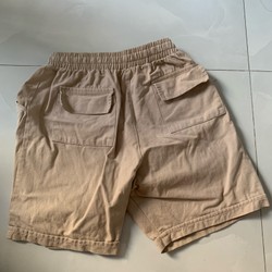 quần unisex - jay store - freesize ạ - màu be và đen chưa bị phai màu vải bền còn mới  71821