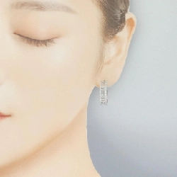 Bông tai Tiffany Atlas Hoop - Hàng hiệu Authentic 842659