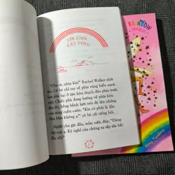 (Combo 2 cuốn Rainbow Magic) Ruby Tiên nữ sắc Đỏ (tập 1) + Amber Tiên nữ sắc Cam (tập 2) 697736