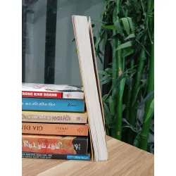 90-20-30: 90 Bài học vỡ lòng về ý tưởng và câu chữ - Huỳnh Vĩnh Sơn 568542