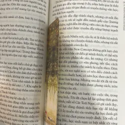 Người là tháng tư của thế gian còn mới nguyên 966350