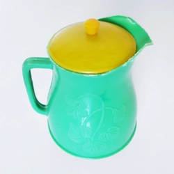 Bình trà đá nhựa mini trong bộ chơi đồ hàng xưa phiên bản tuổi thơ 9x 454972