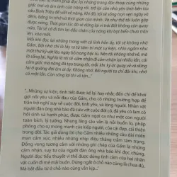 cuốn tiểu thuyết "Bàn tay nhỏ dưới mưa" của tác giả Trương Văn Dân.
 957425