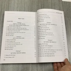 Giáo trình kỹ năng mềm trong nghề luật.  747219