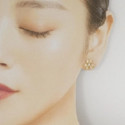 Vòng tai Van Cleef & Arpels Frivole Mini - Hàng hiệu Authentic 845037