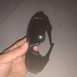 Camera dạng kính râm hư pin dùng thẻ nhớ