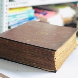 📚 CÁCH SỬ DỤNG DƯỢC PHẨM ĐẶC CHẾ TRONG VÀ NGOÀI NƯỚC 522689