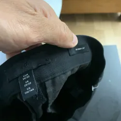 Quần dài mới chưa mặc hiệu H&M size EUR/UK 29/30, CN 170/74A 957531