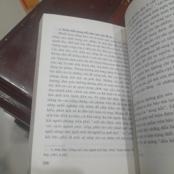 Trần Quang - CÁC THỂ LOẠI CHÍNH LUẬN BÁO CHÍ 357097