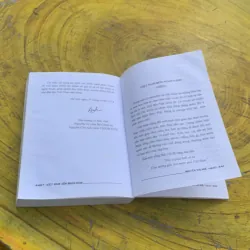  VIỆT NAM BỐN NGÀN NĂM - NGUYỄN THỊ HUỆ 783865