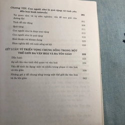 Con người, dân tộc và các nền văn hoá: Chung sống trong thời đại toàn cầu hoá (Nhân học) 332138