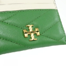 【Sản phẩm mới】Tory Burch Kira Chevron Pop Edge Ví thẻ 148715 623309