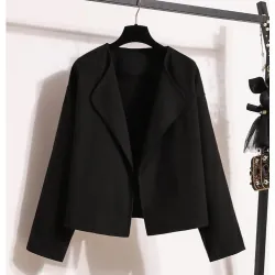 Trang phục nữ Áo khoác blazer đen và Quần dáng rộng 928711
