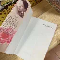 Paris 11 tháng 8 - Thuận 782435