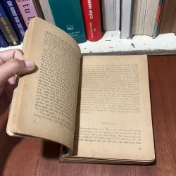 II Tiểu Thuyết Đương Đại Trung Quốc: Một Nửa Đàn Ông Là Đàn Bà - Trương Hiền Lượng - 1989 757924