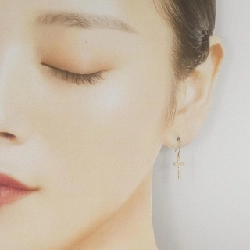 K18YG Bông tai kim cương chéo 0.18CT - Hàng hiệu Chính hãng 864740