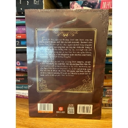 Dưới cánh đại bàng -Hoàng Yến 786294