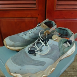 Giày trekking humtto xám