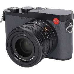 Q3 43 - Hàng hiệu Authentic