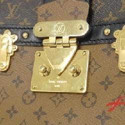Túi xách đeo vai Louis Vuitton Monogram Reverse Trunk Clutch M43596 - Hàng hiệu Authentic 802693