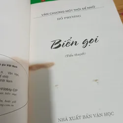 Tiểu Thuyết BIỂN GỌI --Hồ Phương  694397