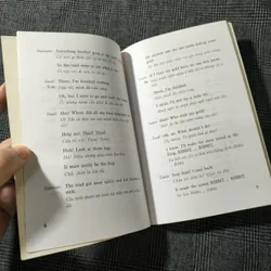 (Song ngữ Anh-Việt) The Stealing Toad (Con cóc ăn trộm) - Lê Huy Lâm (dịch giả) 697726