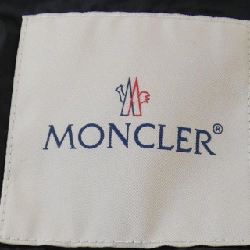 Áo khoác lông vũ MONCLER 635382