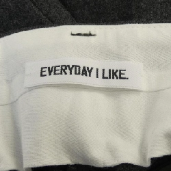 Quần DEUXIEME CLASSE - Hàng hiệu Authentic 818593