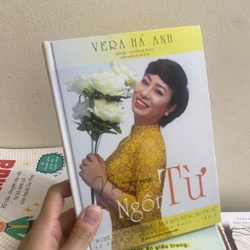 Sách nữ hoàng ngôn từ