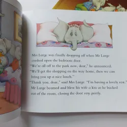 COMBO 2 QUYỂN – THE LARGE FAMILY (Jill Murphy) - 📚 A Quiet Night In + Mr Large In Charge 712013