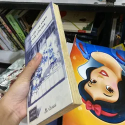 Trời vẫn còn xanh Em vẫn còn anh 574174