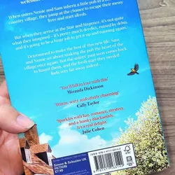 A Year at the Star and Sixpence -
Holly Hepburn (preloved book) 722919