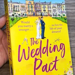 The Wedding Pact - the hilarious fake-dating summer romance by Isla Gordon (UK edition, 