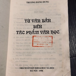 Từ văn bản đến tác phẩm văn học 552660