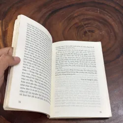 II Đối Thoại Và Tản Văn: Sự Kỳ Diệu Của Lịch Sử - Nam Hà - 2003 970761