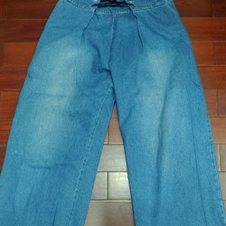 Quần jeans dáng baggy freesize