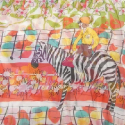 Khăn choàng SALVATORE FERRAGAMO - Hàng hiệu Authentic 832917