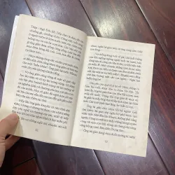 Văn học tuổi hoa - CHÓ HOANG - BÙI TỰ LỰC nxb KD 2017  1026002