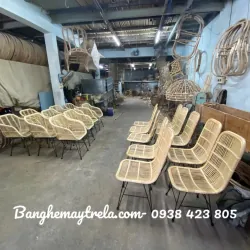 Ghế mây tự nhiên chân sắt giá rẻ 701659