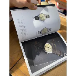 Catalogue Catalog - Bell & Ross 562607