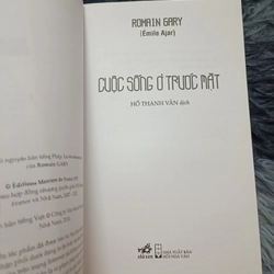 Cuộc sống ở trước mặt (Romain Gary) 535981