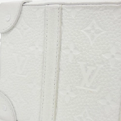 Túi xách mềm Monogram Trianon (LV Friends) của Louis Vuitton M80146 612982