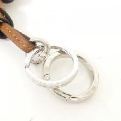 Loewe C621232X83 móc khóa túi 623176