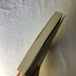 Dưới Tán Rừng Trăm Mẫu - Emily Murdoch 1001925