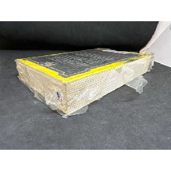 [Phiên Chợ Sách Cũ] Brisingr Hỏa Kiếm (Bìa Vàng), Tập 1 - Christopher Paolini, 2015 S2511 SBM - VĂN HỌC - SBM2911-93 921180