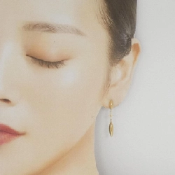 K18YG Bông tai kim cương - Hàng hiệu Chính hãng 865384