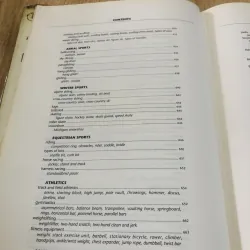 THE MACMILLAN VISUAL DICTIONARY 968636