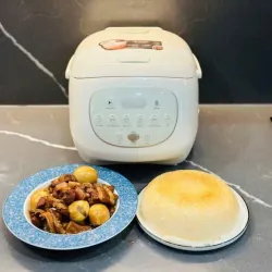 UNIE URC815 – Nồi cơm điện lòng gốm chính hãng, bền bỉ 723271